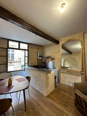 Unforgettable Stay Heart of Bordeaux Historical City Center